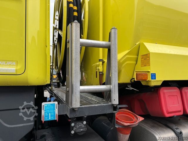 Truk tangki Scania R440