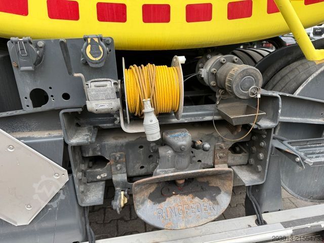 Truk tangki Scania R440