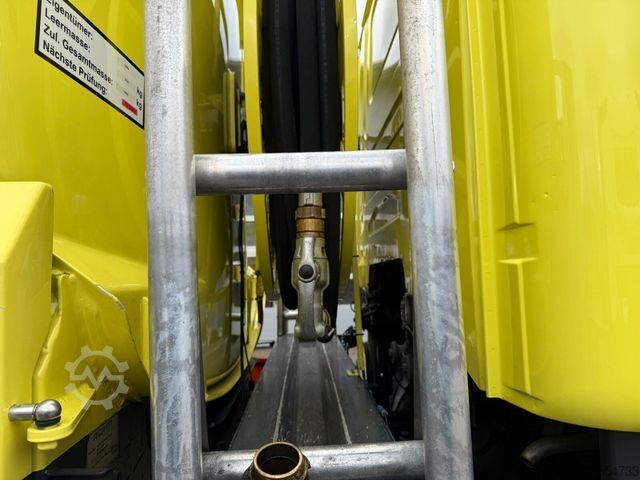 Truk tangki Scania R440