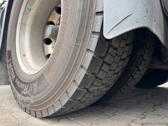 Truk tangki Scania R440