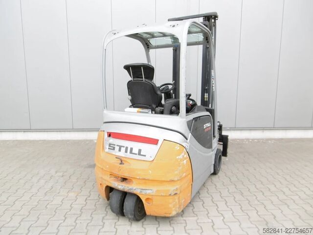 รถยกโฟล์คลิฟท์แบบหน้าหนัก STILL RX 20-20