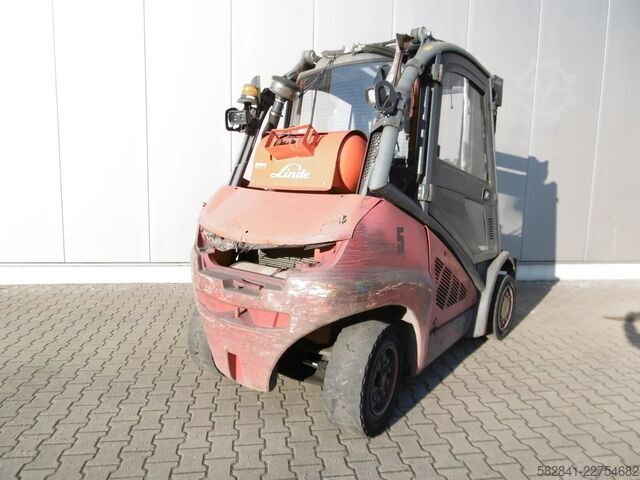 전면 적재 포크리프트 LINDE H 40 T