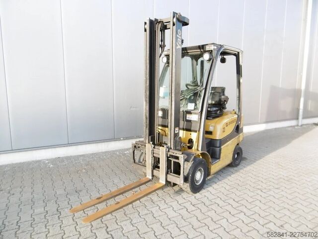 Xe nâng càng trước YALE GDP 20 SVX V2425