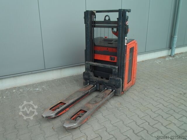 Rankinis keltuvas LINDE L 16 i