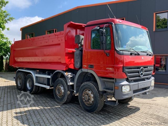 Savitvežis MERCEDES-BENZ ACTROS 4141 EURO4 8x6 Muldenkipper