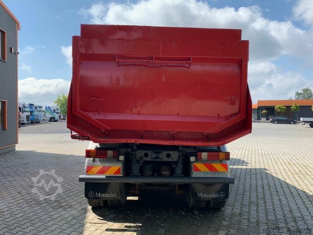 Savitvežis MERCEDES-BENZ ACTROS 4141 EURO4 8x6 Muldenkipper