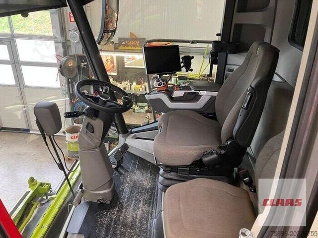 Biçerdöver Claas TRION 750 MONTANA CLAAS MÄHDRE
