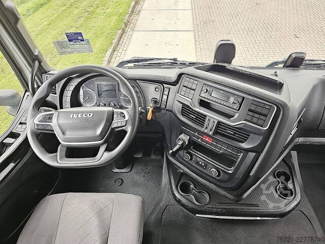 معيار SZM IVECO S-WAY AS440S49 dubble Tank