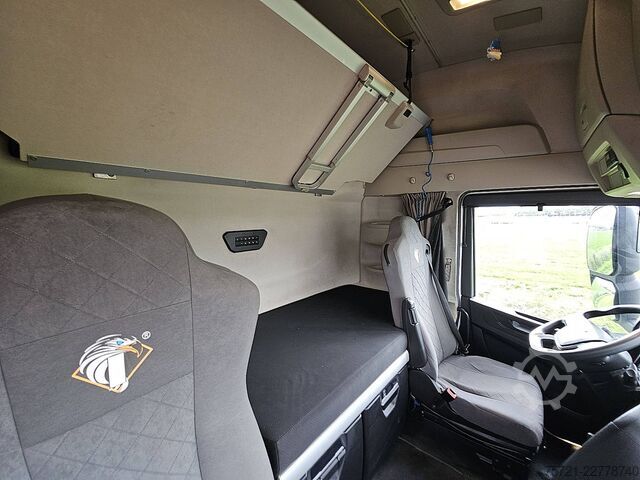 معيار SZM IVECO S-WAY AS440S49 dubble Tank