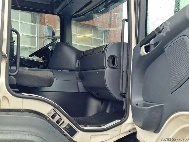 Maleta Scania P250 4x2 - Box with sidedoors - Zepro loadlift ...