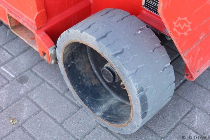 Scissor lift Holland Lift Ecostar HL-9710 Electric, 12m Working Height, 325k