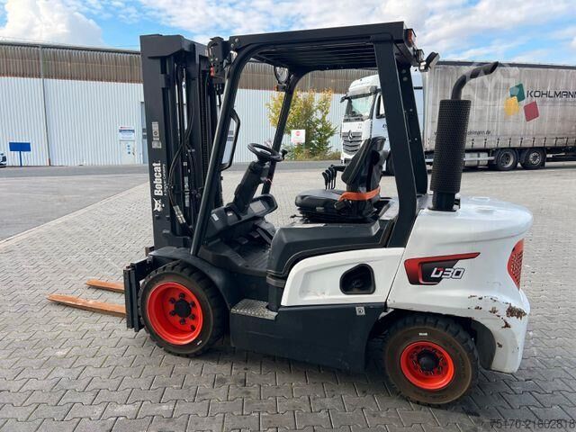 Trukki Doosan D30NXS / nur 482h! / 12.2023 / SS