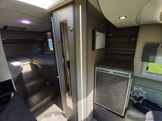 Camper semintegrato CHAUSSON titanium 767 GA Automatik, Hubbett und Längsbett