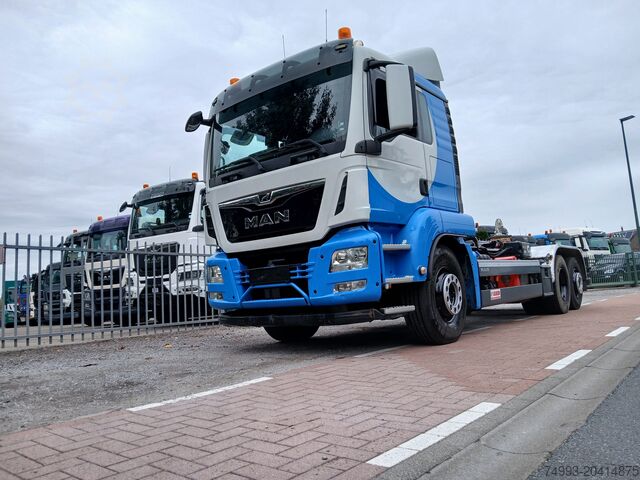 Koukkulava kuorma-auto MAN TGS 26.460 6X2