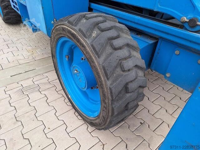 Saxlift Genie GS-4390 RT