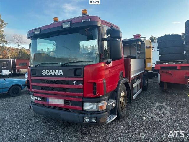 Scania P94 -kuorma-auto. Vähän kilometrejä. Scania P94 truck. Low km.