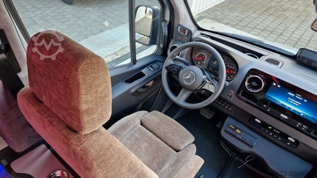 Minibusz MERCEDES-BENZ 519 und 517 Glasdach XXL 20 Sitze Stock