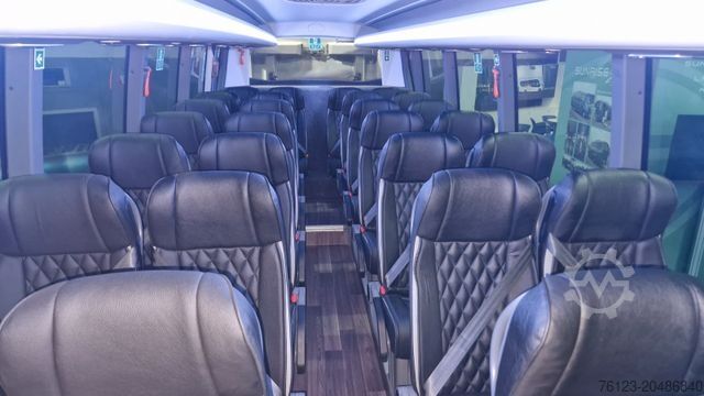 Minibusz IVECO Daily 70 Vorlauffahrzeug Ferqui Sunrise 2,5 m B