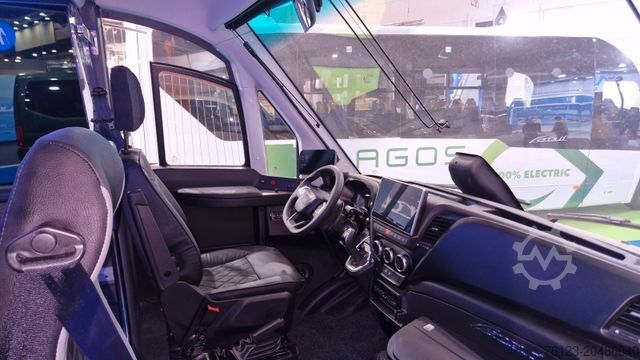 Minibusz IVECO Daily 70 Vorlauffahrzeug Ferqui Sunrise 2,5 m B