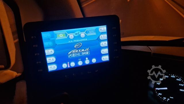 Minibusz IVECO Daily 70 Vorlauffahrzeug Ferqui Sunrise 2,5 m B