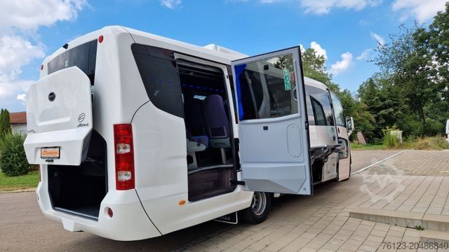 Minibusz IVECO Daily 70 Vorlauffahrzeug Ferqui Sunrise 2,5 m B