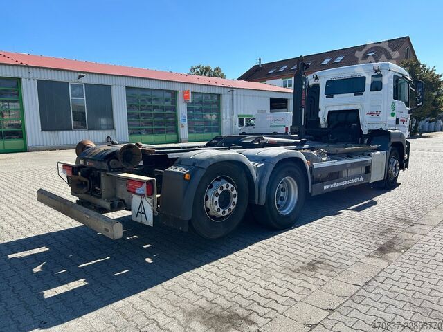 Camion benne à bras amovible MAN TGS 26.440 / 6x2-4 / Hiab XR21S59