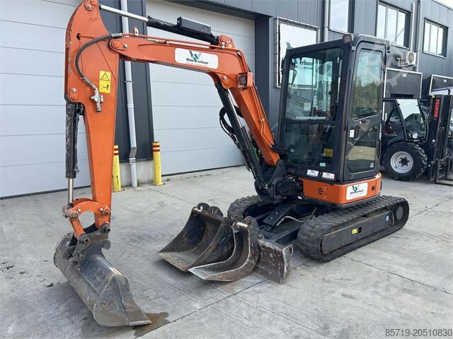 Mini excavator Hitachi ZX33U-6 (7740)