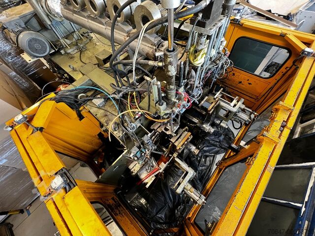 Máquina de moldeo por soplado tipo MGL2D s.p.a. magic m.p. MGL2D