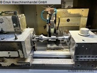 Cylindrical Grinding Machine - Universal 