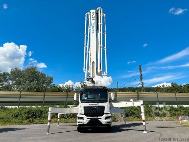 Autopompa per calcestruzzo MAN TGS 41.520 8x4 SWAN TSP 47-5 160RZ    ( 47m )