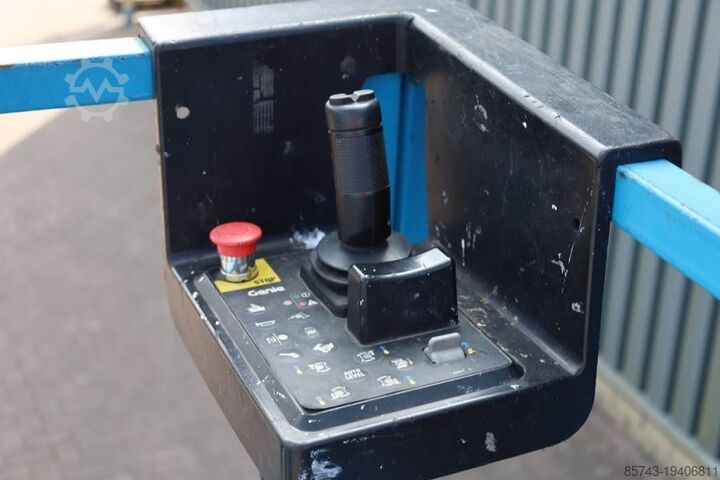Elevador de tesoura Genie GS5390 Diesel, 4x4 Drive, 18.15m Working Height, 6