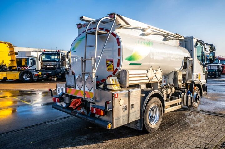 Camión cisterna IVECO EURO CARGO 100-220 +CM 5500L + 3 COMP.