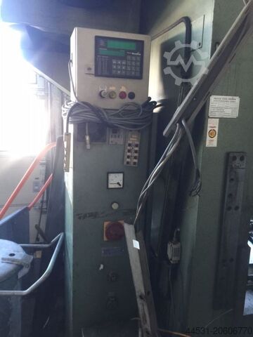 Mesin meninju otomatis Haulick & Ross RVD 100