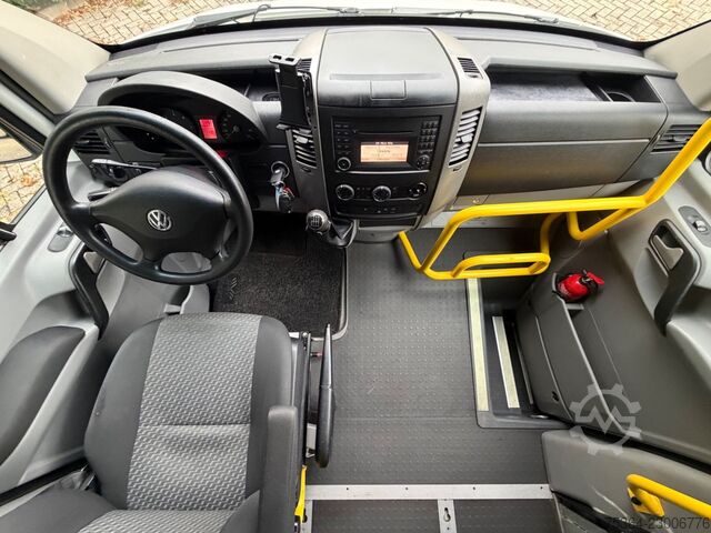 Minibus VW Crafter 2.0 Tdi Maxi 9 Sitze Rollstuhllift Klima