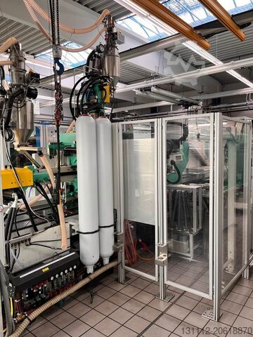 Máquina de moldeo por inyección Arburg inkl. Multilift 520 S 1600 290/70 2K