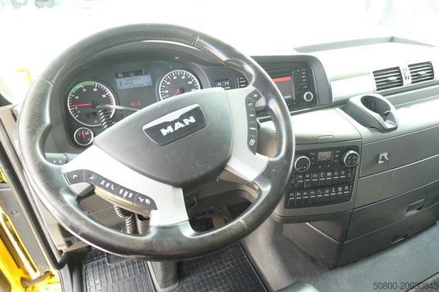 Vakio vetoauto MAN 26.540 TGX/6x4/540 PS/Kran Epsilon/Blattfederung
