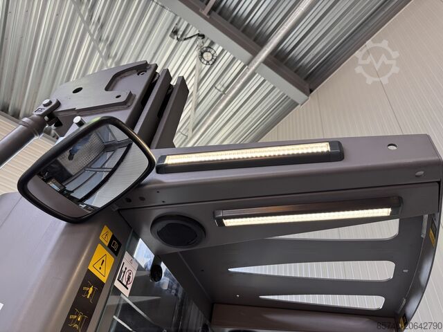 EKS 312 - 平台 长 x 宽 = 2000 x 1400 毫米 !! 三联 FFL !! JUNGHEINRICH EKS 312 - platform L x W = 2000 x 1400 MM !! Triplex FFL !!