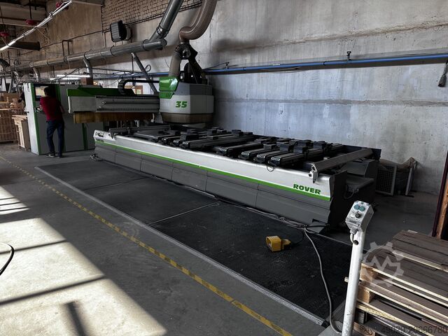 Machinale bewerking Center BIESSE rover 35L