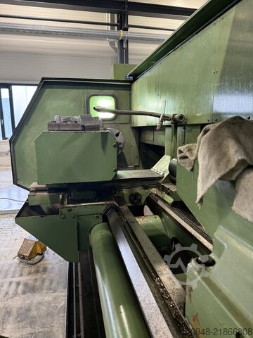 Leit-/Zugspindeldrehmaschine TOS Trenčín SUI 50 CNC