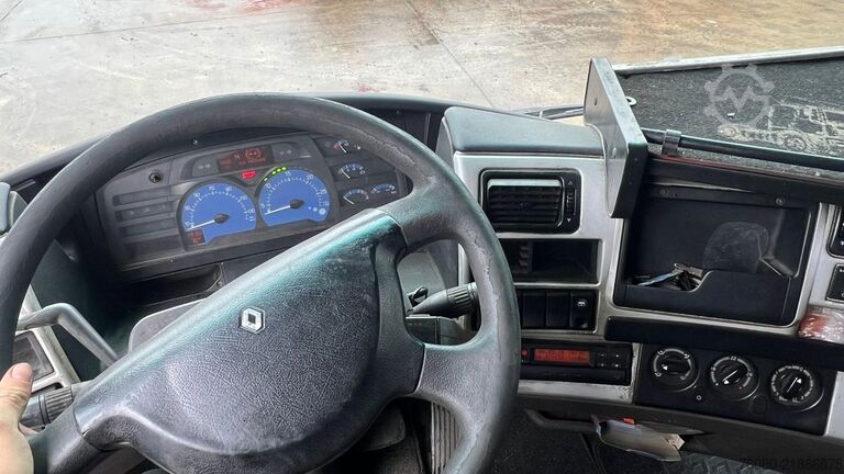 Štandard-SZM Renault AE 440 Magnum E-tech (BOITE MANUELLE / MANUAL G...