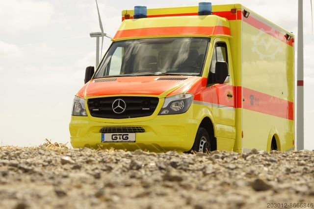 Fire truck MERCEDES-BENZ Sprinter 519  // Mod. 2017 // 1 J Garantie //