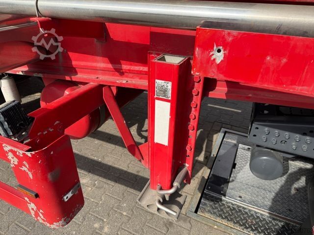 Силосный полуприцеп  O.ME.P.S. o ADR 3 Achs 60.000 Liter