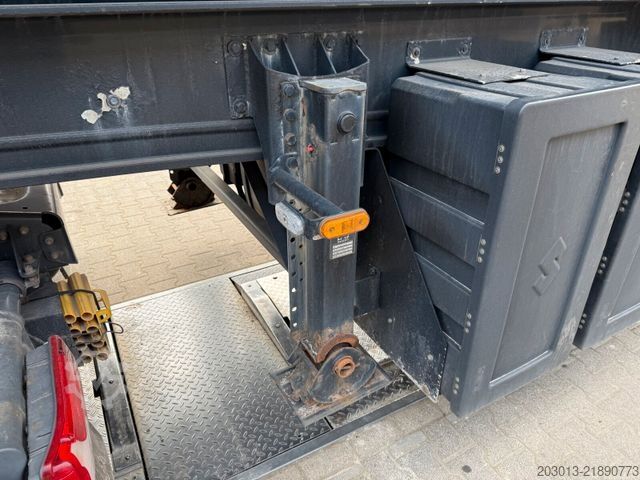 Силосный полуприцеп SPITZER SK 2760 Silo ADR 3 Achse 60.000 Liter