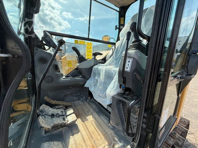 Pásový bagr  308CR 07A Kettenbagger 9 Tonnen *4.264 BTH