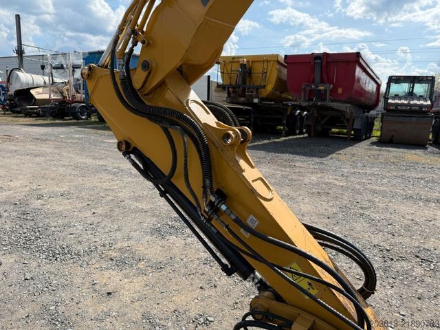 Pásový bagr  308CR 07A Kettenbagger 9 Tonnen *4.264 BTH
