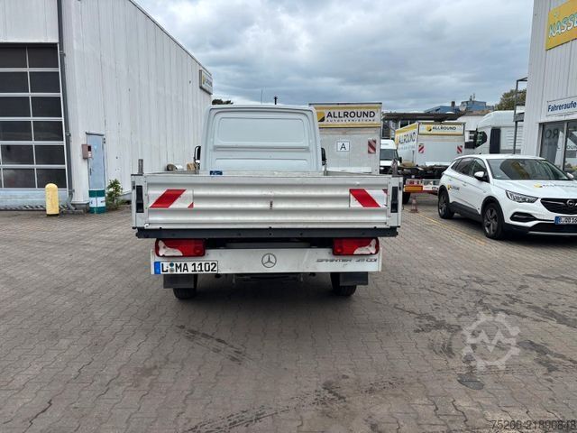 Furgoneta pick-up MERCEDES-BENZ Sprinter 311 Pritsche / Plane