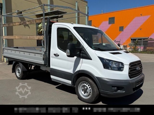 Furgoneta pick-up FORD Transit 2.0 L2 Pritsche 3 Sitze *EUR6 *1 Hand