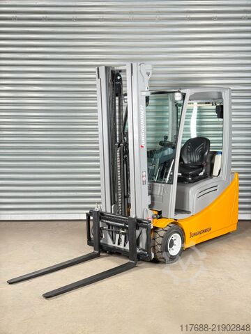 Elektrické 4-kolesové Jungheinrich EFG 220 - Service Neu - Batterie 82% Garantie
