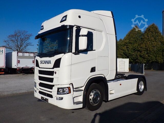 Đầu kéo tiêu chuẩn SCANIA R 560 A Super/Highline/Ret/Hydr./2xTank/Standkli