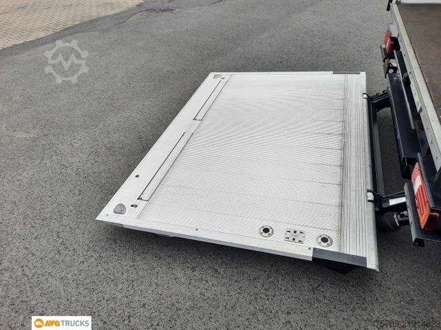 Furgoneta caja IVECO DAILY 35S16 Koffer Lbw Automatik 3-Sitzer Alu